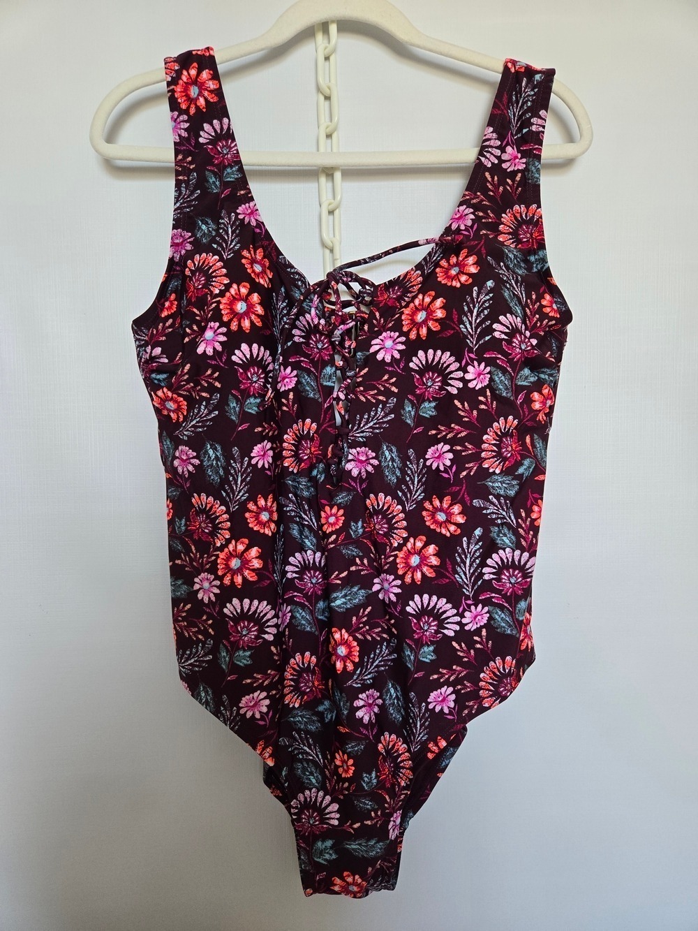 HOT WATER SWIMSUIT ONE PIECE MAROON FLORAL PRINT NWOT SZ 1X